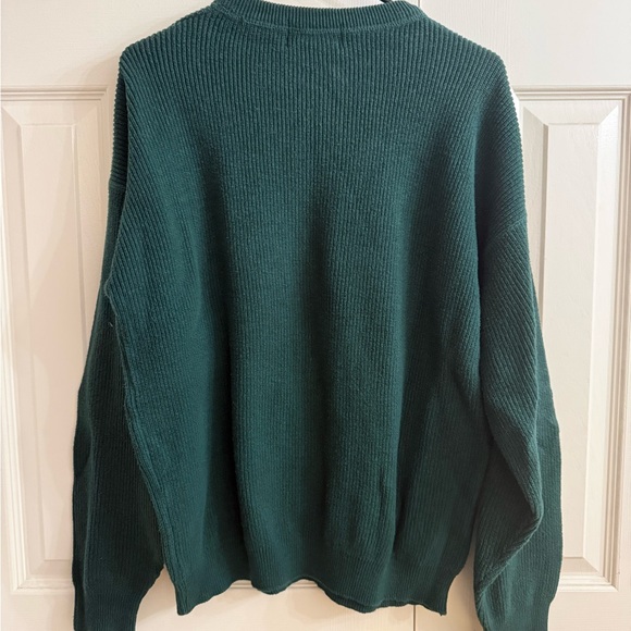 Eddie Bauer Men's Deep Green Crewneck Sweater - Picture 4 of 4